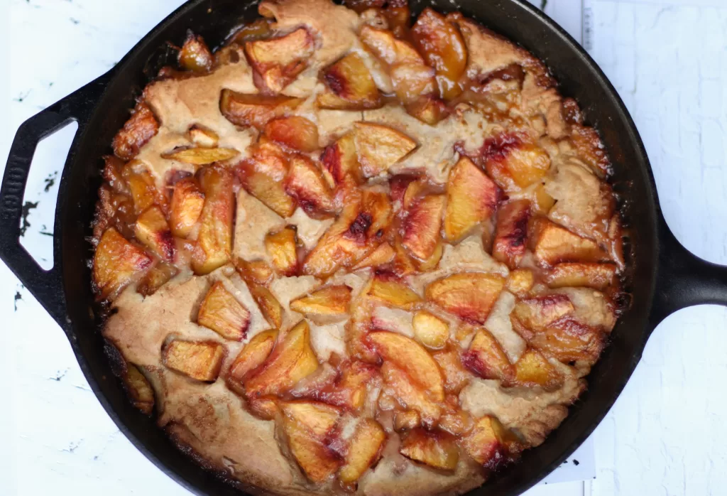 cast iron skillet peach cobbler