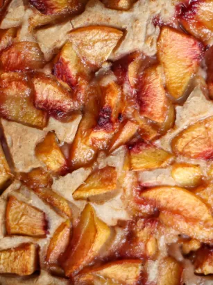 peach cobbler in cast iron