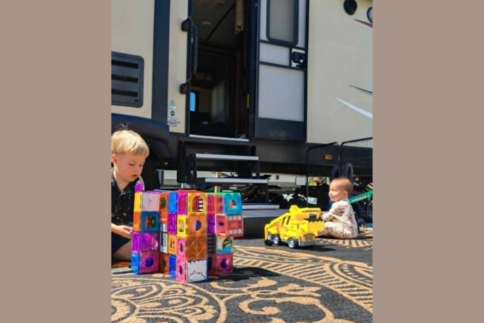 101 RV Homeschool: The Best Guide to Homeschooling While Full-Time RVing 5 Children building with Magnatiles during RV homeschooling activities that support STEM learning, creativity, and hands-on homeschool